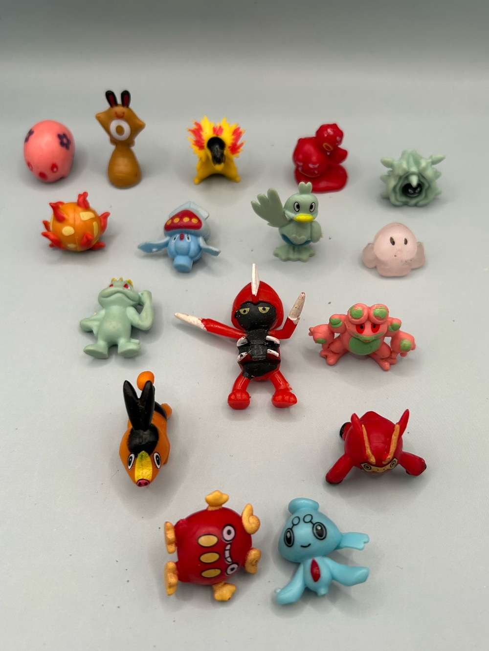 Assorted Lot of RL Pokemon Mini R/L.W 1" Figures Vintage Y2K Lot of 16 RARE